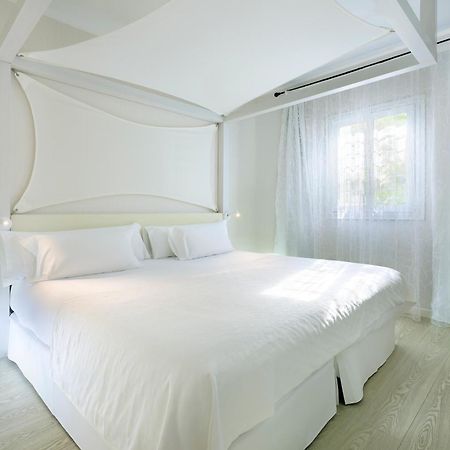 Blanco Hotel Formentera Es Pujols Exterior foto